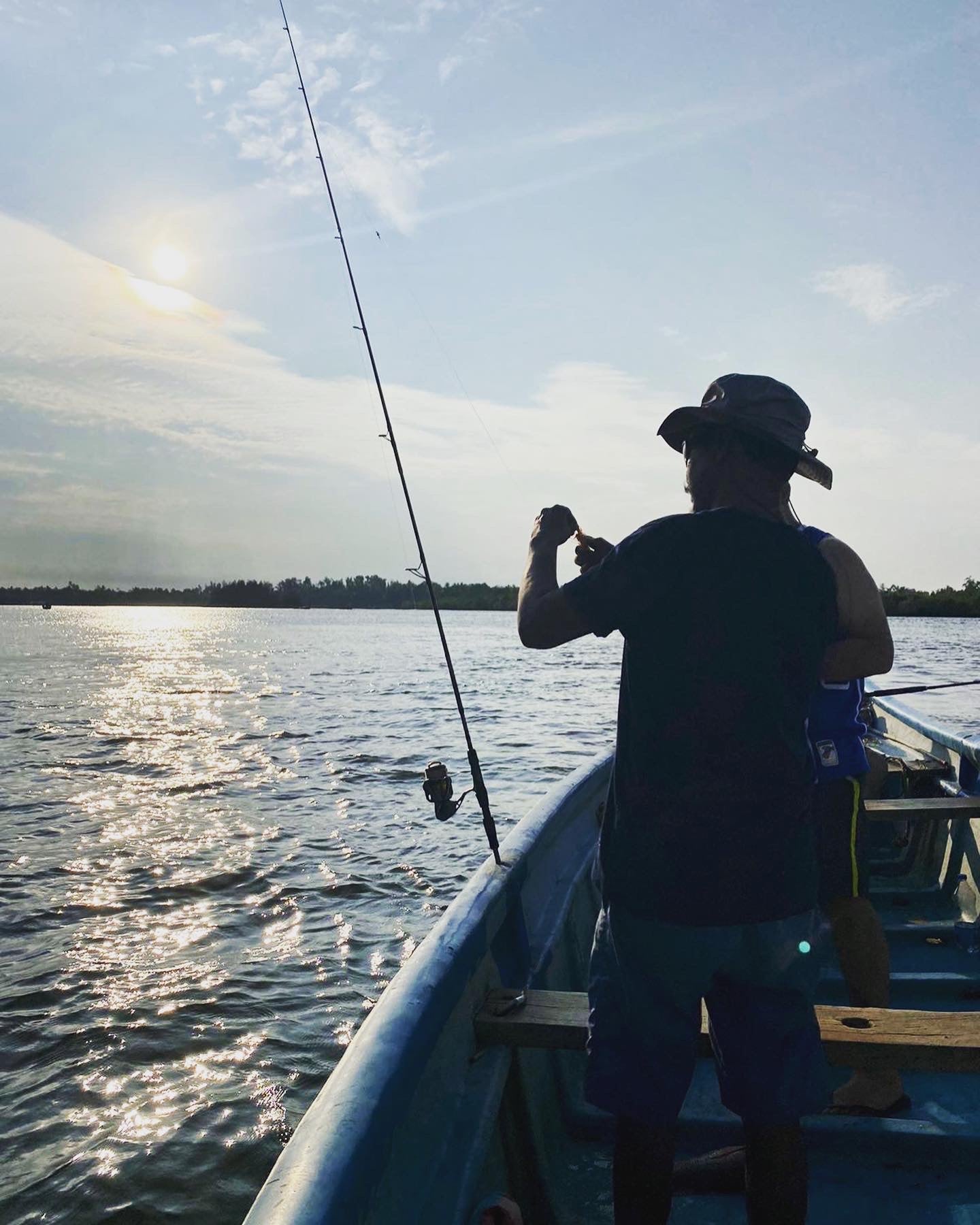 Live Bait Basics: Hook'em Right - The Fisherman