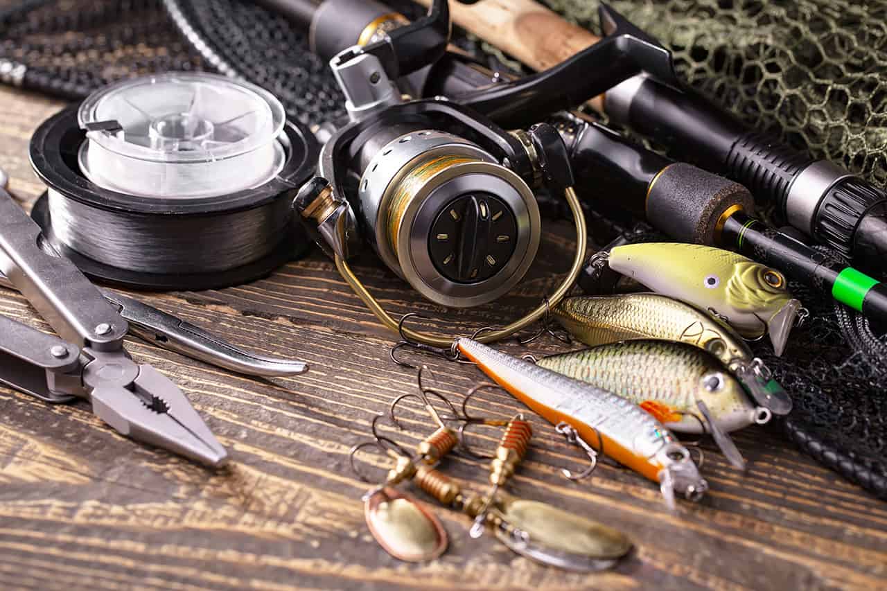 Essential Fishing Gear for the Beginner Angler in India - Fishermanshub