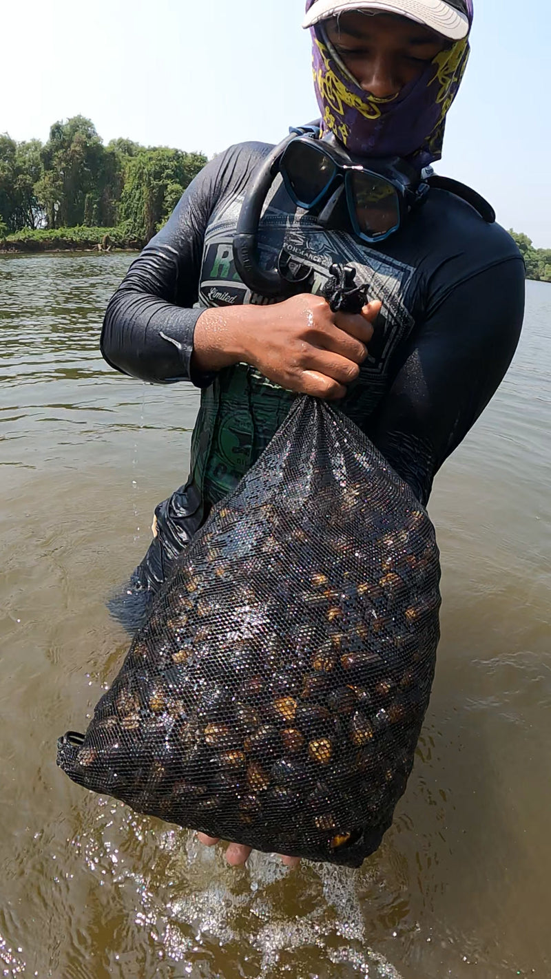 The Goan Friend Catch and Cook Clams