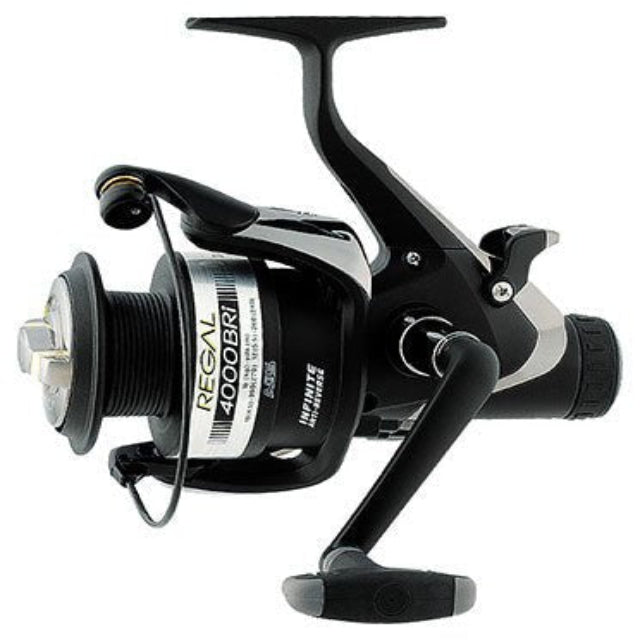 Daiwa Regal Bri 4000 Spinning Bait Runner Surf Reel