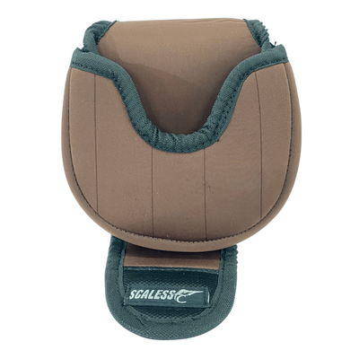 Scaless Wrap Around Baitcasting Reel Pouch | Fishing Reel Cover - fishermanshubLargeBlack