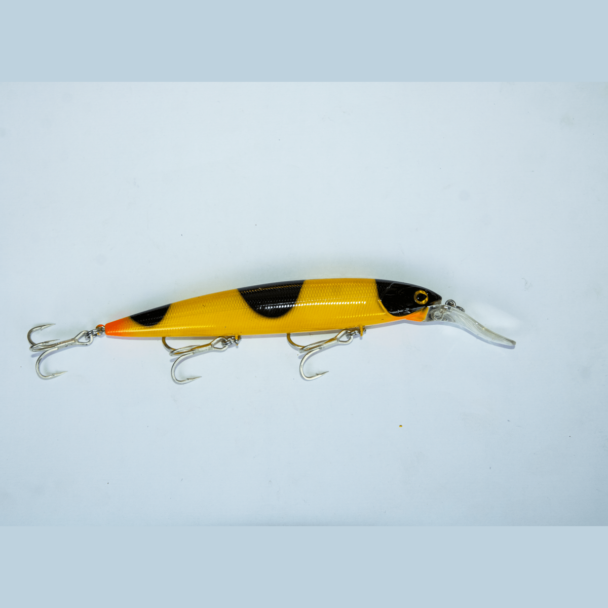 Lucana Sparrow Hard Bait Plastic Lures 13.2 Cm | 21.8 Gm | Suspending